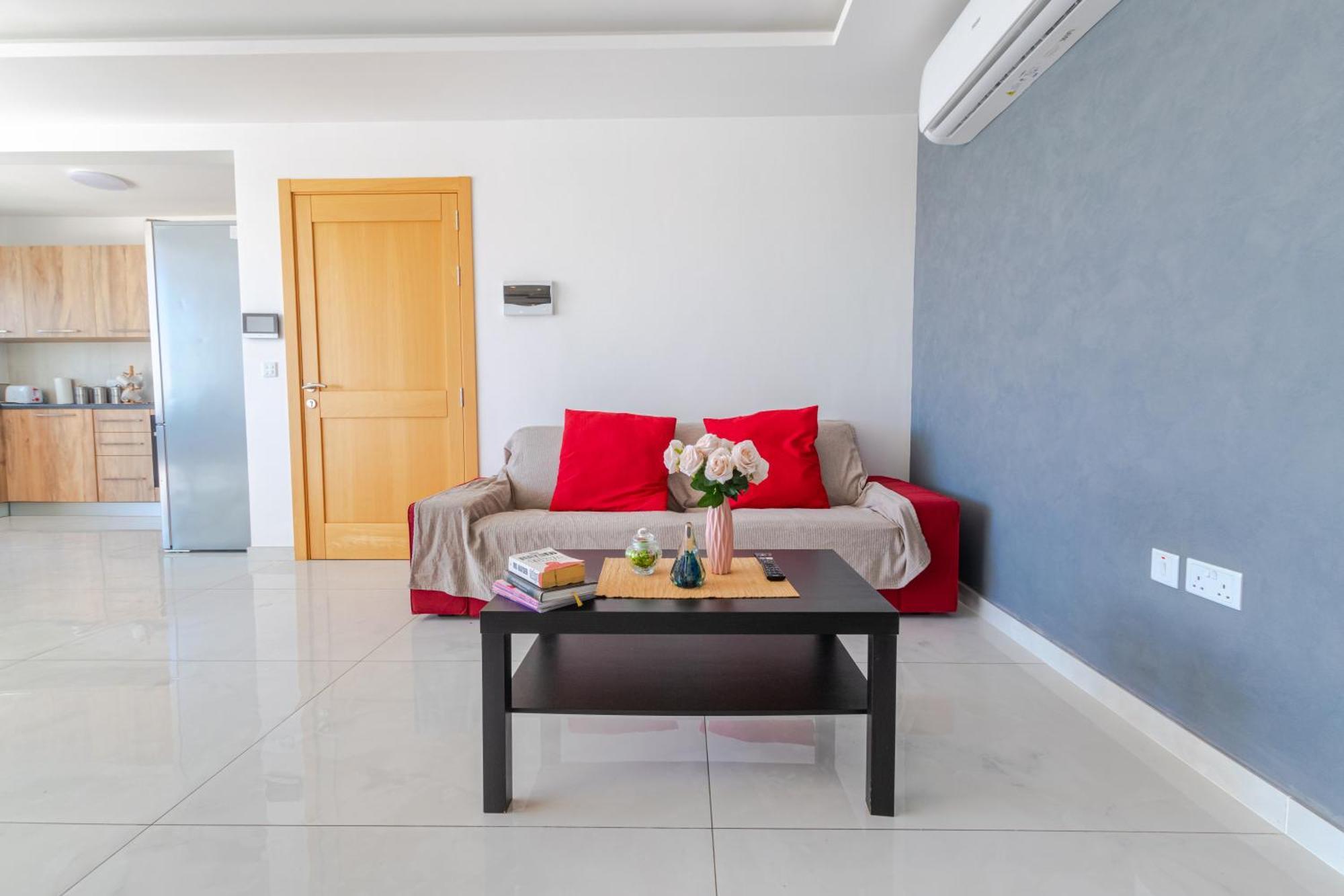 New Spacious Apartment With Amazing View Bugibba 세인트폴스베이 외부 사진